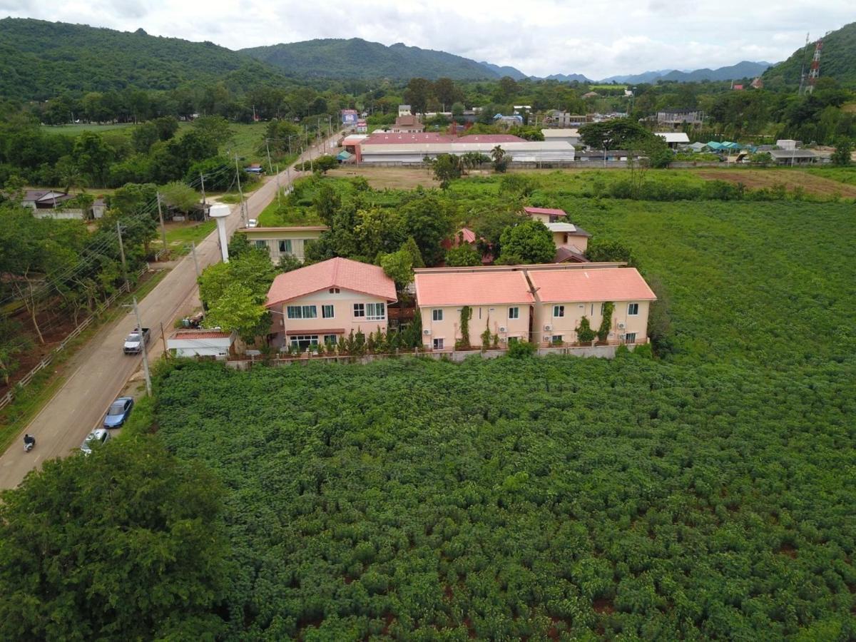 Отель Rak Na Khaoyai Му-Си Экстерьер фото