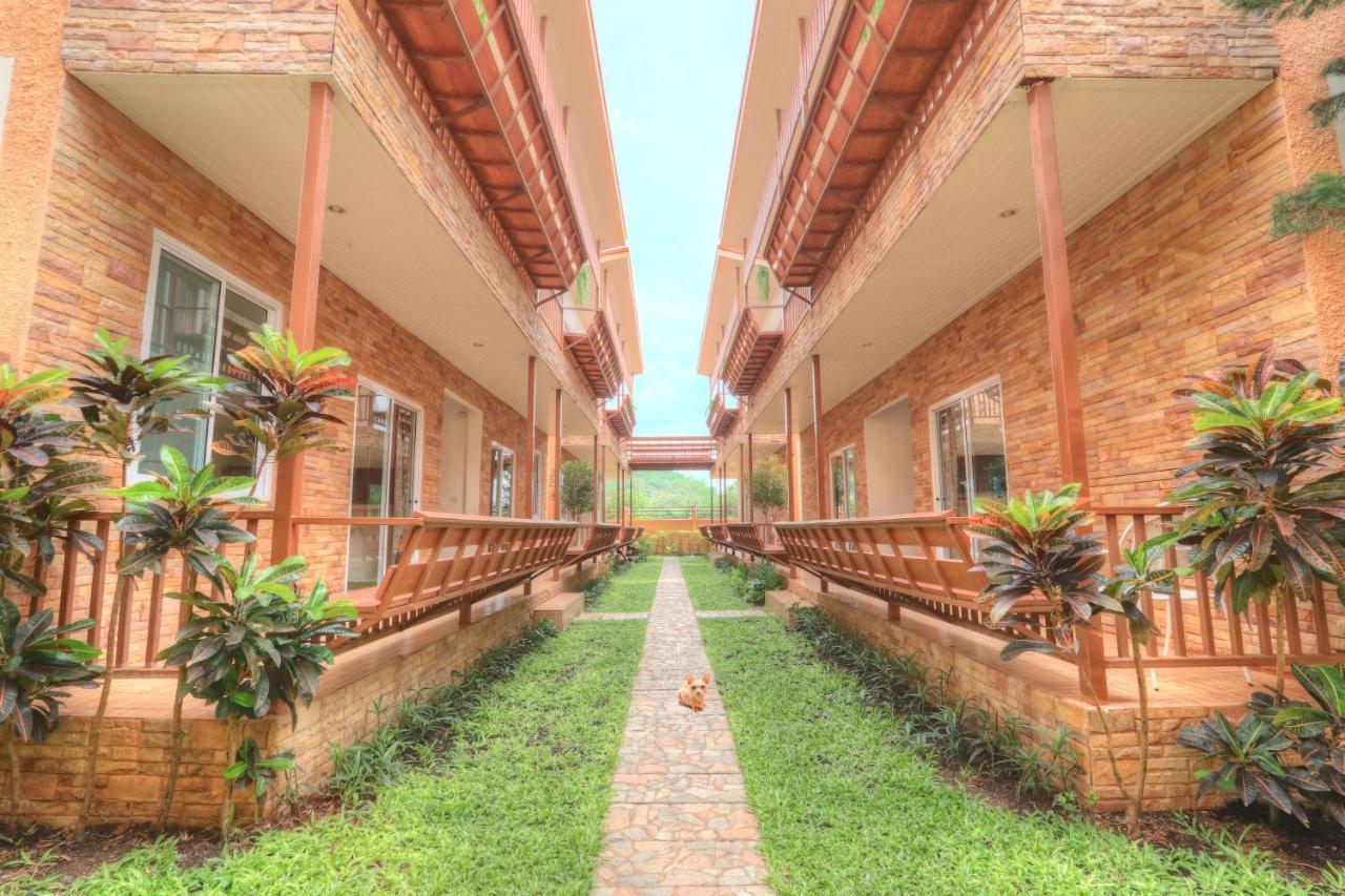 Отель Rak Na Khaoyai Му-Си Экстерьер фото